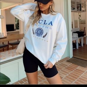 Princess Polly UCLA Vintage Puff Sweater in Off White small